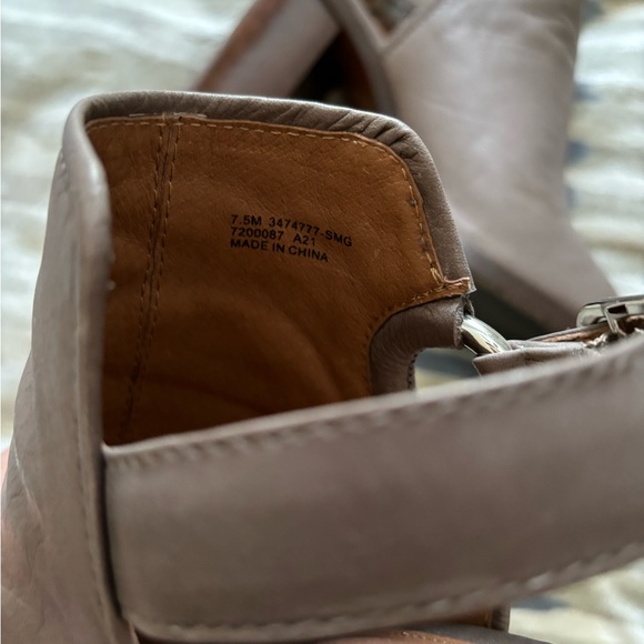 Frye Slingback Heel - Picture 3 of 4